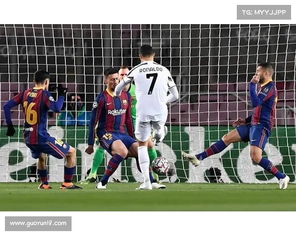 为什么巴萨能够逆袭成功而皇马却屡屡失手的背后原因分析