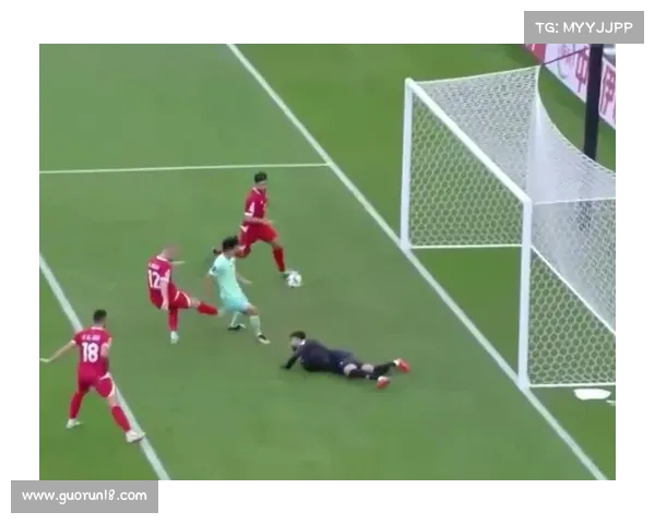 法尔范在沙尔克04的战术定位与边路进攻体系解析