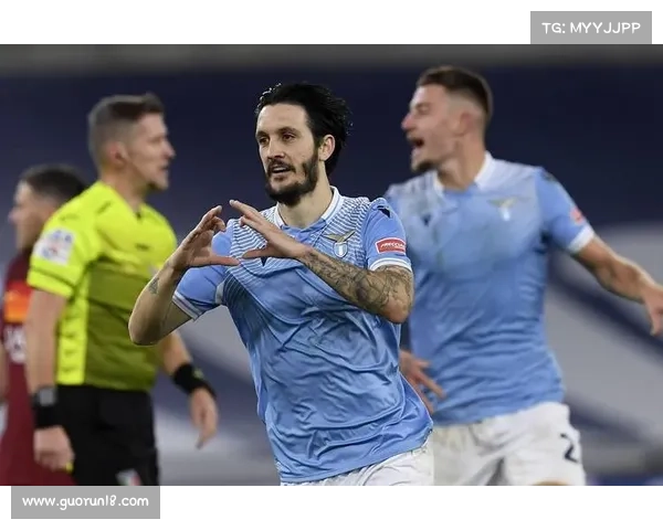 拉齐奥蓝鹰新战术解析：应对对手的最佳反击策略与实战应用